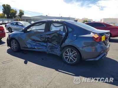 Drugie zdjęcie samochodu z przodu: 2023 KIA FORTE GT LINE VIN:3KPF54AD0PE613306 - miniatura