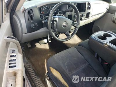 Zdjęcie 8 z 12 samochodu: 2009 GMC SIERRA C1500 VIN:1GTEC19X99Z188903 - miniatura