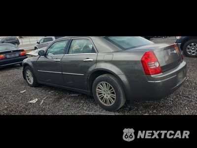 Drugie zdjęcie samochodu z przodu: 2010 CHRYSLER 300 TOURING VIN:2C3CA5CV6AH195652 - miniatura