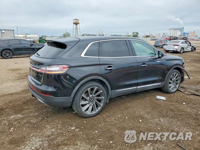 Trzecie zdjęcie samochodu z tyłu: 2019 LINCOLN NAUTILUS RESERVE VIN:2LMPJ8LP4KBL12827 - miniatura