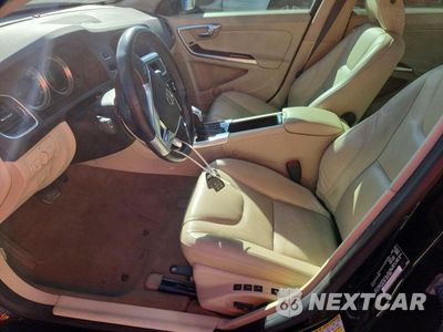 Zdjęcie 7 z 12 samochodu: 2013 VOLVO S60 T5 VIN:YV1612FS8D2200009 - miniatura