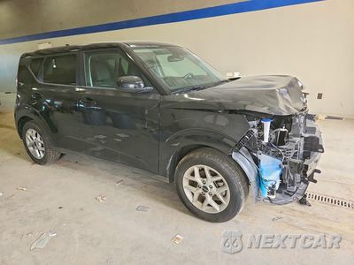 Czwarte zdjęcie samochodu z boku: 2025 KIA SOUL LX VIN:KNDJ23AU5S7940886 - miniatura