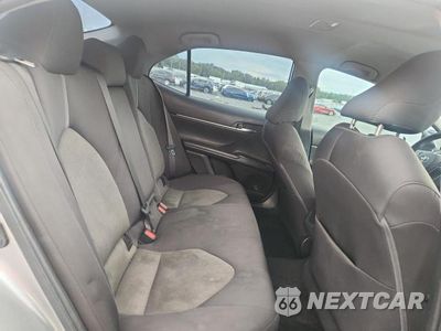 Zdjęcie 10 z 12 samochodu: 2022 TOYOTA CAMRY LE VIN:4T1C11AK4NU638179 - miniatura