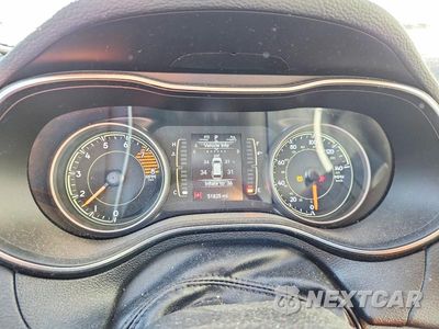 Zdjęcie 9 z 12 samochodu: 2019 JEEP CHEROKEE LATITUDE VIN:1C4PJMCX3KD342856 - miniatura