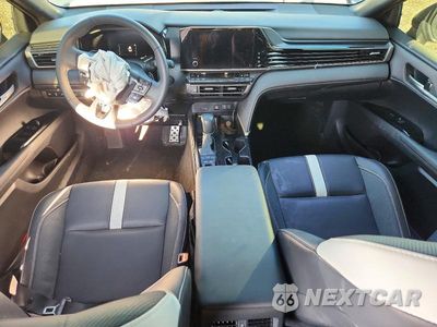 Zdjęcie 8 z 12 samochodu: 2025 TOYOTA CAMRY SE VIN:4T1DBADK2SU513853 - miniatura