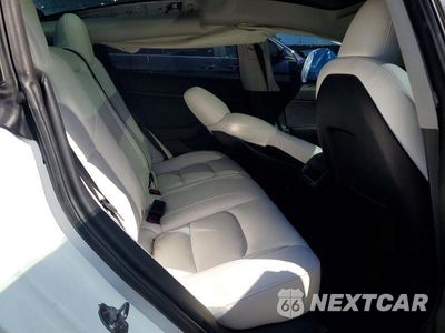 Zdjęcie 10 z 12 samochodu: 2023 TESLA MODEL 3 VIN:5YJ3E1EA2PF510058 - miniatura