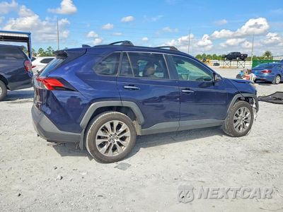 Trzecie zdjęcie samochodu z tyłu: 2020 TOYOTA RAV4 LIMITED VIN:JTMN1RFV1LD050784 - miniatura