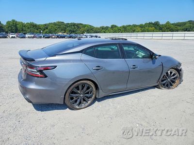 Trzecie zdjęcie samochodu z tyłu: 2019 NISSAN MAXIMA 3.5 SR VIN:1N4AA6AV9KC382583 - miniatura