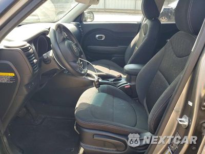 Zdjęcie 7 z 13 samochodu: 2015 KIA SOUL BASE VIN:KNDJN2A2XF7137612 - miniatura