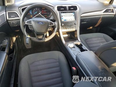 Zdjęcie 8 z 12 samochodu: 2019 FORD FUSION SE VIN:3FA6P0LUXKR119736 - miniatura