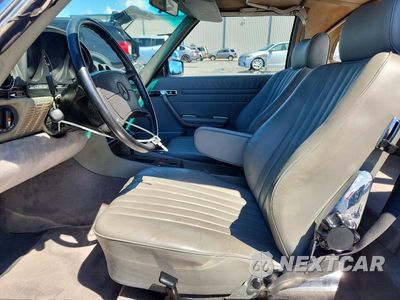 Zdjęcie 7 z 13 samochodu: 1987 MERCEDES-BENZ 560 SL VIN:WDBBA48D0HA073572 - miniatura