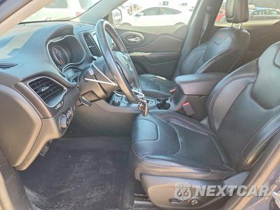 Zdjęcie 7 z 12 samochodu: 2019 JEEP CHEROKEE TRAILHAWK VIN:1C4PJMBNXKD363896 - miniatura