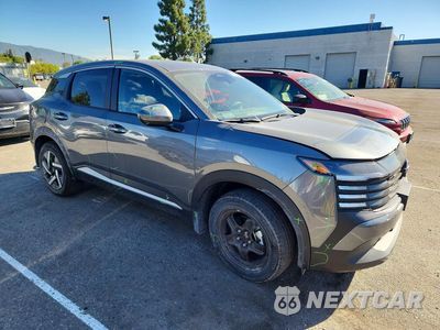 Czwarte zdjęcie samochodu z boku: 2025 NISSAN KICKS SV VIN:3N8AP6CA4SL417574 - miniatura