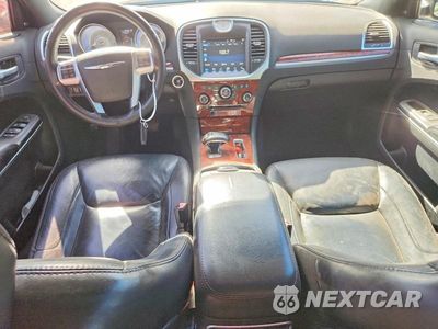 Zdjęcie 8 z 12 samochodu: 2012 CHRYSLER 300 LIMITED VIN:2C3CCACGXCH245332 - miniatura