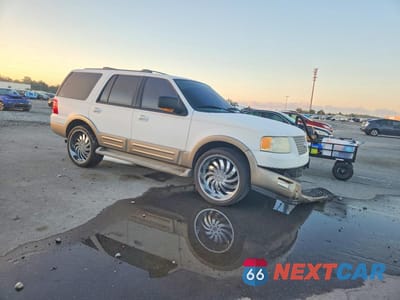 Czwarte zdjęcie samochodu z boku: 2003 FORD EXPEDITION EDDIE BAUER VIN:1FMPU17L63LB82469 - miniatura