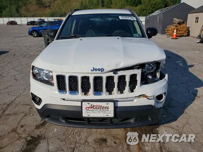 Piąte zdjęcie samochodu w środku: 2015 JEEP COMPASS SPORT VIN:1C4NJDBBXFD416518 - miniatura