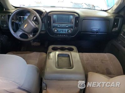 Zdjęcie 8 z 12 samochodu: 2018 CHEVROLET SILVERADO K1500 CUSTOM VIN:3GCUKPEC3JG553018 - miniatura