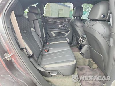 Zdjęcie 11 z 14 samochodu: 2022 BENTLEY BENTAYGA SPEED VIN:SJAAR2ZV0NC015335 - miniatura