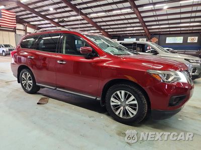Czwarte zdjęcie samochodu z boku: 2018 NISSAN PATHFINDER S VIN:5N1DR2MM2JC665557 - miniatura