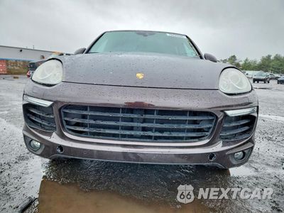 Piąte zdjęcie samochodu w środku: 2017 PORSCHE CAYENNE VIN:WP1AA2A25HKA86692 - miniatura