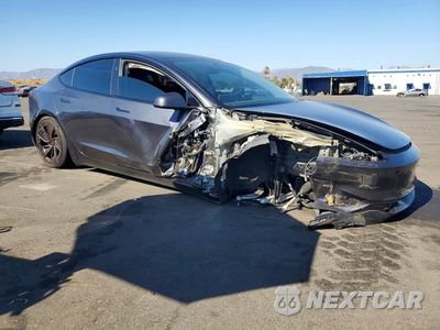 Czwarte zdjęcie samochodu z boku: 2024 TESLA MODEL 3 VIN:5YJ3E1ET0RF835506 - miniatura
