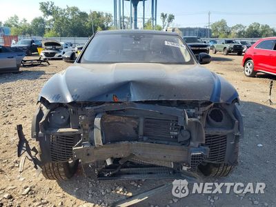 Piąte zdjęcie samochodu w środku: 2017 JAGUAR F-PACE PREMIUM VIN:SADCJ2BV3HA047452 - miniatura