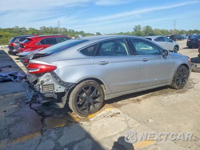 Trzecie zdjęcie samochodu z tyłu: 2020 FORD FUSION TITANIUM VIN:3FA6P0D92LR193504 - miniatura