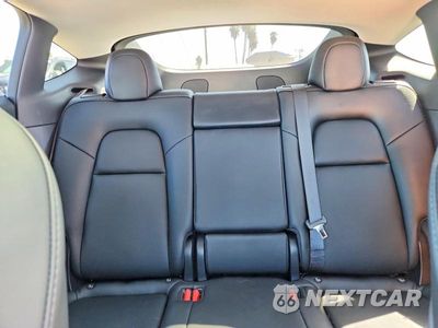 Zdjęcie 10 z 13 samochodu: 2021 TESLA MODEL Y VIN:5YJYGDEE3MF180236 - miniatura
