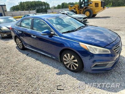 Czwarte zdjęcie samochodu z boku: 2015 HYUNDAI SONATA SPORT VIN:5NPE34AF7FH164302 - miniatura