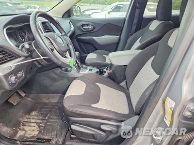 Zdjęcie 7 z 13 samochodu: 2014 JEEP CHEROKEE LATITUDE VIN:1C4PJMCS2EW318156 - miniatura