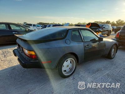 Trzecie zdjęcie samochodu z tyłu: 1986 PORSCHE 944 VIN:WP0AA0943GN455400 - miniatura