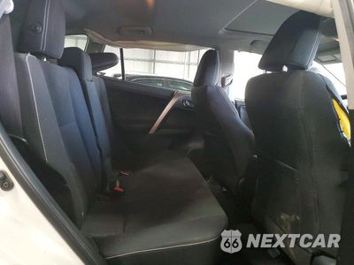 Zdjęcie 11 z 13 samochodu: 2018 TOYOTA RAV4 XLE VIN:JTMRFREV8JJ179656 - miniatura