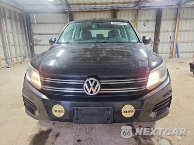 Piąte zdjęcie samochodu w środku: 2014 VOLKSWAGEN TIGUAN S VIN:WVGAV3AXXEW501383 - miniatura
