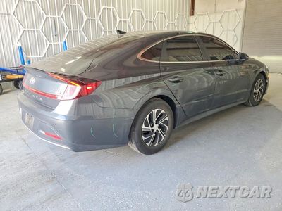 Trzecie zdjęcie samochodu z tyłu: 2023 HYUNDAI SONATA HYBRID BLUE VIN:KMHL24JJXPA078033 - miniatura