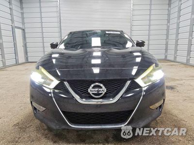 Piąte zdjęcie samochodu w środku: 2018 NISSAN MAXIMA PLATINUM VIN:1N4AA6AP0JC383024 - miniatura
