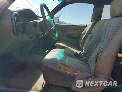 Zdjęcie 7 z 12 samochodu: 1998 TOYOTA TACOMA BASE VIN:4TAVL52N6WZ168194 - miniatura