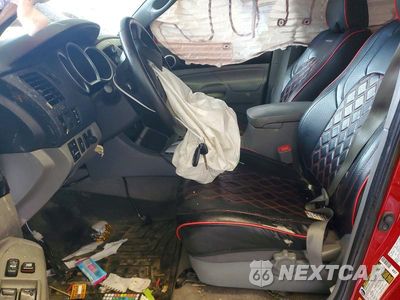 Zdjęcie 7 z 12 samochodu: 2011 TOYOTA TACOMA V6 VIN:3TMLU4EN1BM066330 - miniatura