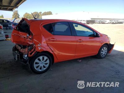 Trzecie zdjęcie samochodu z tyłu: 2013 TOYOTA PRIUS C TWO VIN:JTDKDTB38D1050313 - miniatura