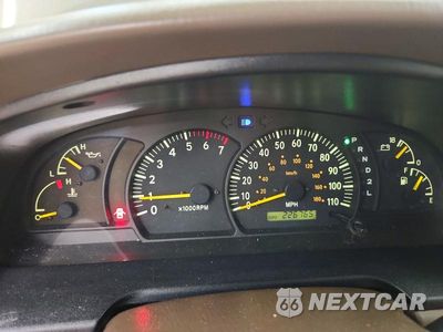 Zdjęcie 9 z 13 samochodu: 2000 TOYOTA TUNDRA ACCESS CAB LIMITED VIN:5TBRT3818YS055519 - miniatura