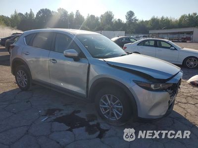 Czwarte zdjęcie samochodu z boku: 2023 MAZDA CX-5 PREFERRED VIN:JM3KFBCM4P0246116 - miniatura