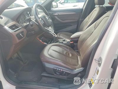 Zdjęcie 7 z 13 samochodu: 2016 BMW X1 XDRIVE28I VIN:WBXHT3C31GP880633 - miniatura