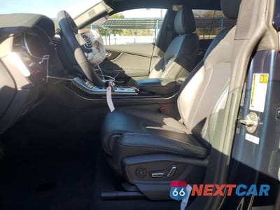 Zdjęcie 7 z 13 samochodu: 2025 AUDI Q8 PRESTIGE S-LINE VIN:WA1FVBF17SD023482 - miniatura