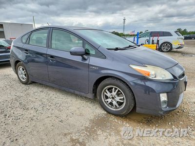 Czwarte zdjęcie samochodu z boku: 2011 TOYOTA PRIUS FOUR VIN:JTDKN3DU6B5302312 - miniatura