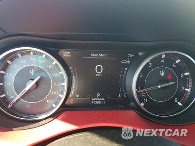 Zdjęcie 9 z 13 samochodu: 2022 MASERATI LEVANTE MODENA VIN:ZN661YUM9NX389155 - miniatura