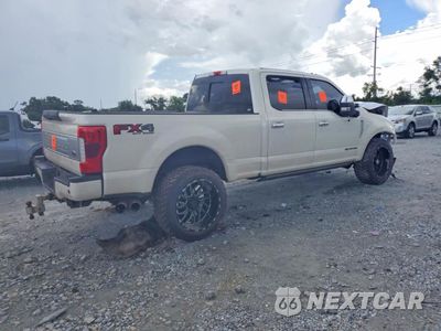 Trzecie zdjęcie samochodu z tyłu: 2019 FORD F350 SUPER DUTY VIN:1FT8W3BT4KEC27398 - miniatura