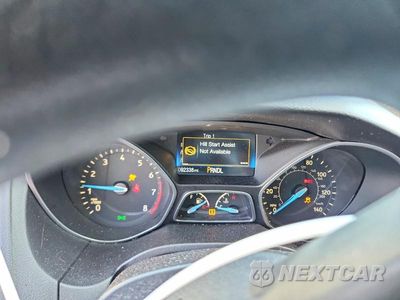 Zdjęcie 9 z 12 samochodu: 2016 FORD FOCUS S VIN:1FADP3E25GL314220 - miniatura