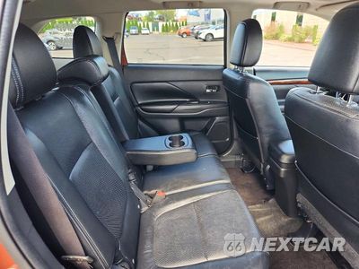 Zdjęcie 11 z 13 samochodu: 2014 MITSUBISHI OUTLANDER SE VIN:JA4AZ3A37EZ008596 - miniatura