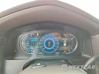Zdjęcie 9 z 13 samochodu: 2016 CADILLAC ESCALADE LUXURY VIN:1GYS4BKJ8GR288753 - miniatura