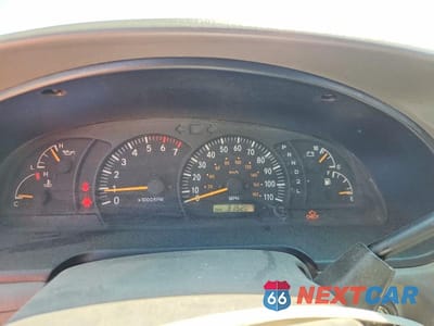 Zdjęcie 9 z 12 samochodu: 2000 TOYOTA TUNDRA SR5 VIN:5TBRT341XYS083764 - miniatura