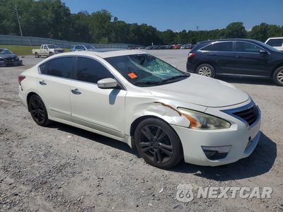 Czwarte zdjęcie samochodu z boku: 2014 NISSAN ALTIMA 3.5 SL VIN:1N4BL3APXEC320547 - miniatura